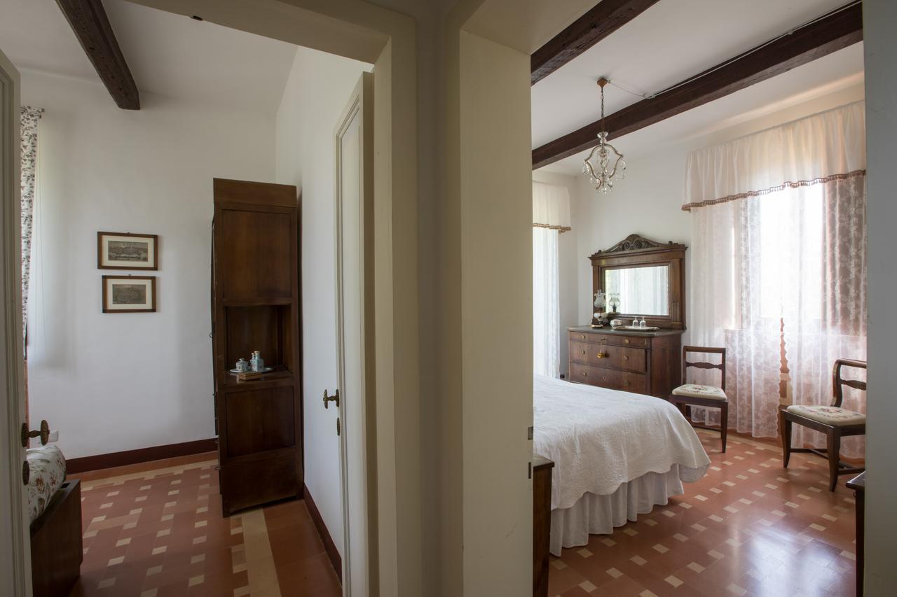 Dimora Rosa Bianca Hotell Macerata Exteriör bild